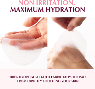 EQQUALBERRY Collagen Pore-Tight Up Gel Toner Pad being applied on hand