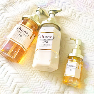 &honey Deep Moist Treatment 440mL &honey