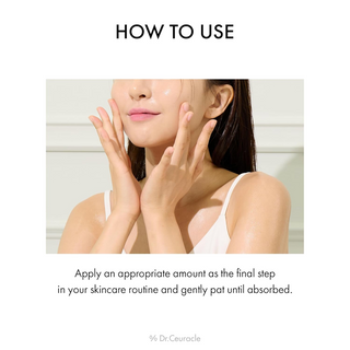 woman applying Dr.Ceuracle Pro Balance Biotics Moisturizer on her face